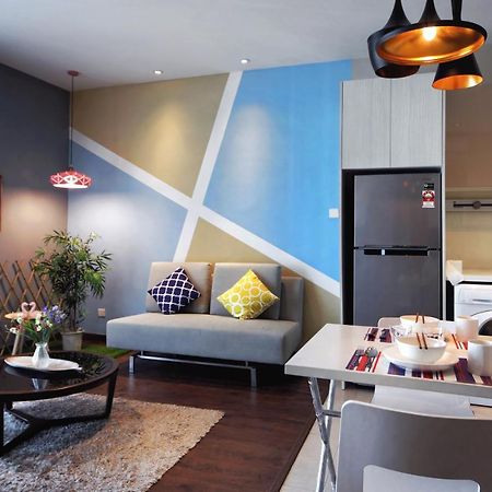 Elegant Living @ Riverson Soho קוטה קינבלו מראה חיצוני תמונה